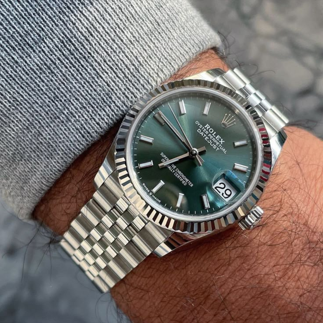 Montre Classique à Date